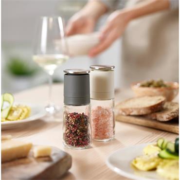 Joseph Joseph Duo No-Spill Manual Salt And Pepper Set