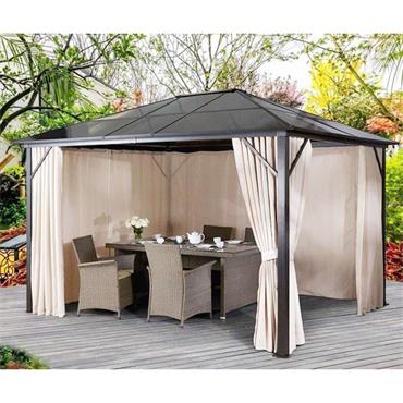Luxury Gazebo with Polycarbonate Roof