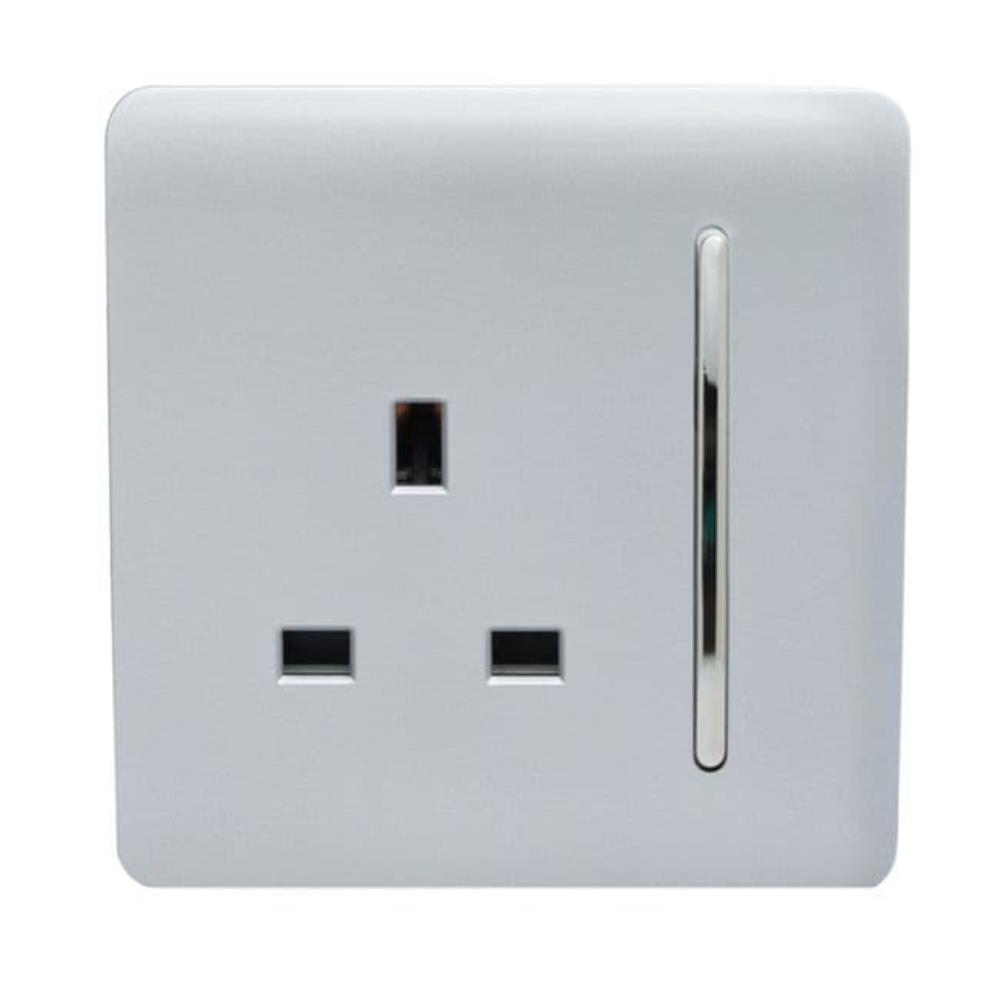 Trendi 1 Gang 13 Amp Switched Single Socket Silver EEC Homevalue Trendi 1 Gang 13 Amp Switched Single Socket Silver EEC Homevalue