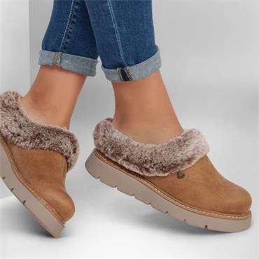 SKECHERS 114762 SLIPPER - CHESTNUT