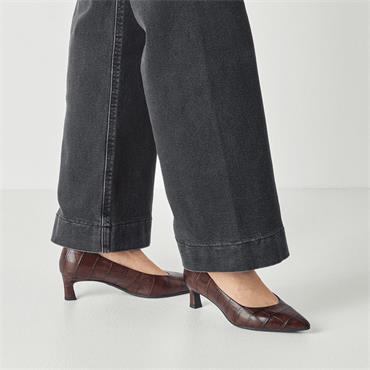 TAMARIS 22351 LOW HEEL SHOE - BROWN