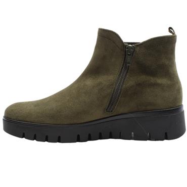 GABOR 72061 GUSSET BOOT - OLIVE