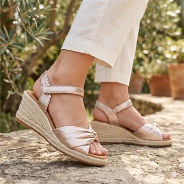 GABOR 82712 WEDGE SANDAL - LTGOLD