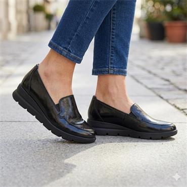 WALDAUFER SLIP ON 902501 - Black