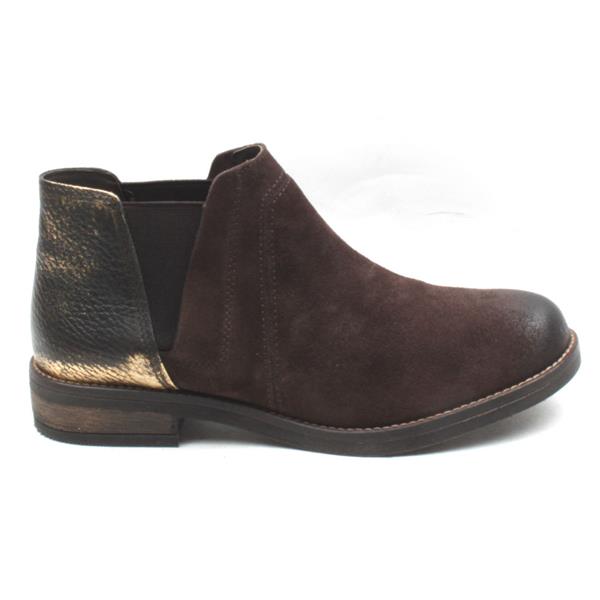 clarks dark brown shoes