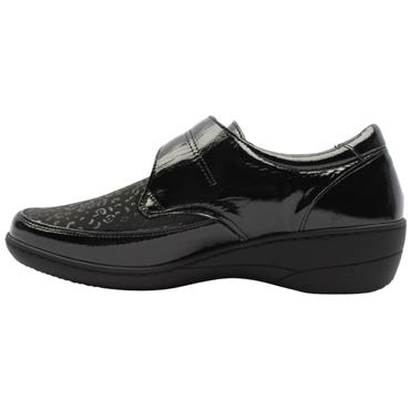SOFTMODE ELMA VELCRO SHOE - BLACK MULTI