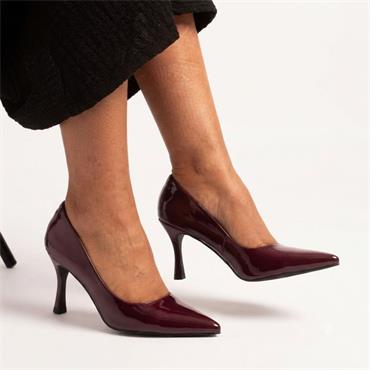 LUNAR FLH147MEGAN SHOE - BURGUNDY