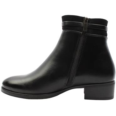 SUSST GEMMA 26 BOOT - Black