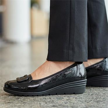RIEKER L5362 WEDGE SHOE - BLACK PATENT