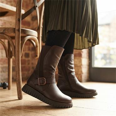 HEAVENLY FEET MARIANNE BOOT - CHOC