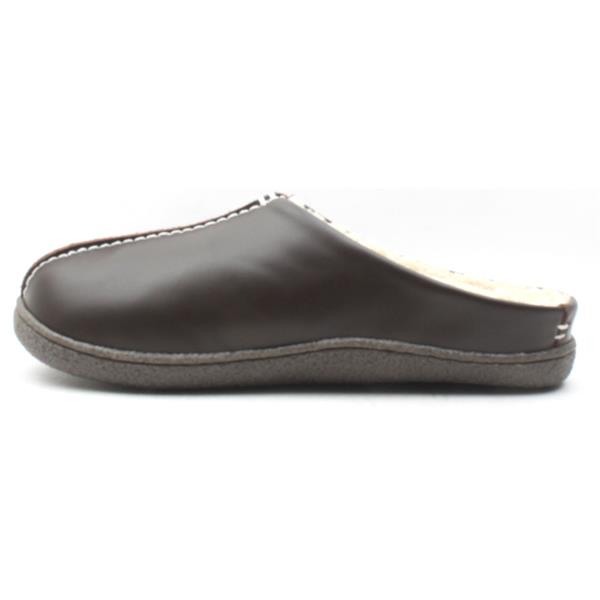 clarks relaxed style slippers