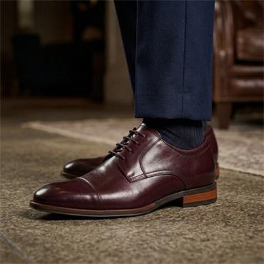 ESCAPE TABASKO SHOE - BURGUNDY