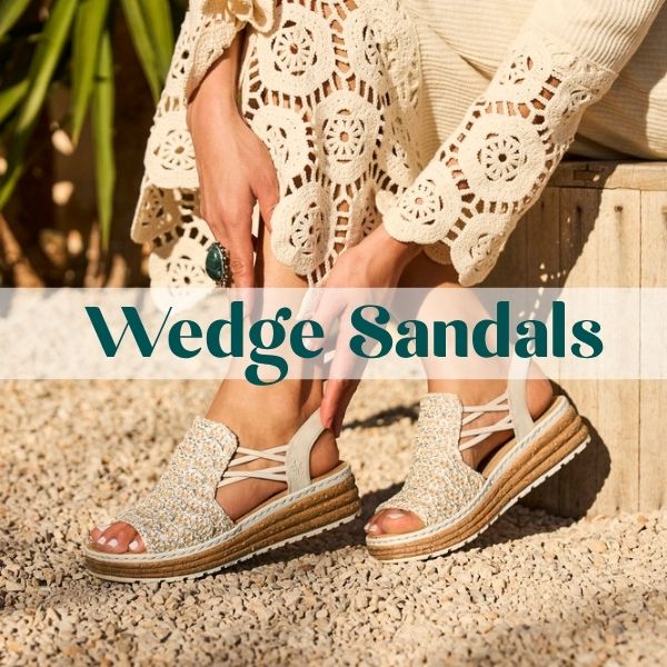 Wedhe Sandals