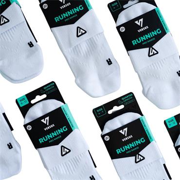 VERSUS RUNNING QUARTER SOCKS - White