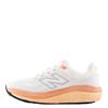 NEW BALANCE WOMENS FRESH FOAM 860V14 RUNNING SHOES - White