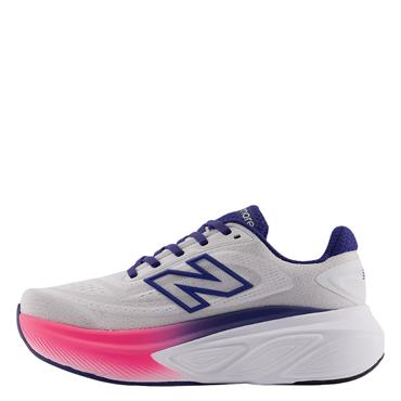 NEW BALANCE WOMENS MORE V 6 RUNNING SHOES - White