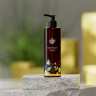 THE HANDMADE SOAP COMPANY THE HANDMADE SOAP COMPANY HAND WASH  LEMONGRASS & CEDARWOOD 250ML