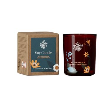 THE HANDMADE SOAP COMPANY THE HANDMADE SOAP COMPANY SOY CANDLE BITTER ORANGE, PINK PEPPER & HAY 