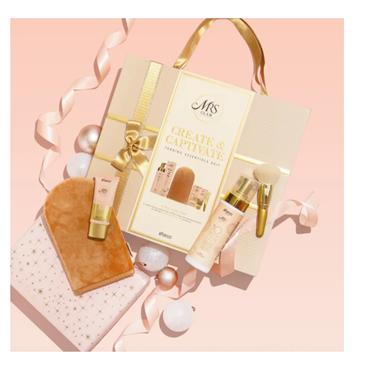 BPERFECT BPERFECT MRS GLAM CREATE & CAPTIVATE TANNING ESSENTIALS GIFTSET